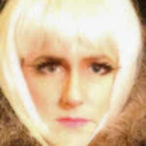 Meet your Posher, Robyn